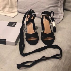 Mossimo stewpot suede heels